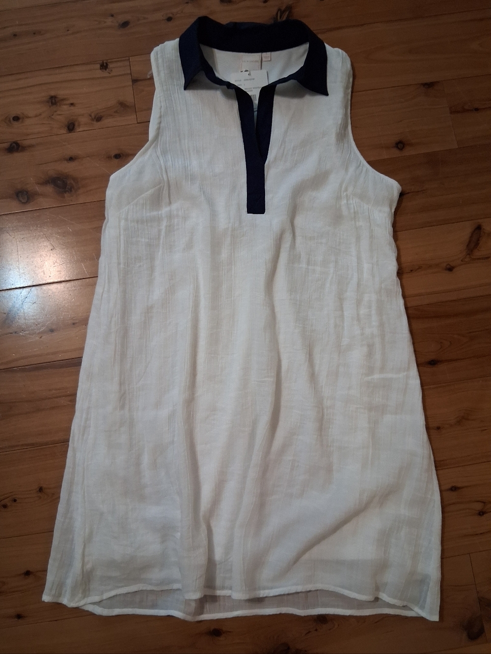 NWT Zac & Rachel Sleevless White Dress with Navy Trim Size Large